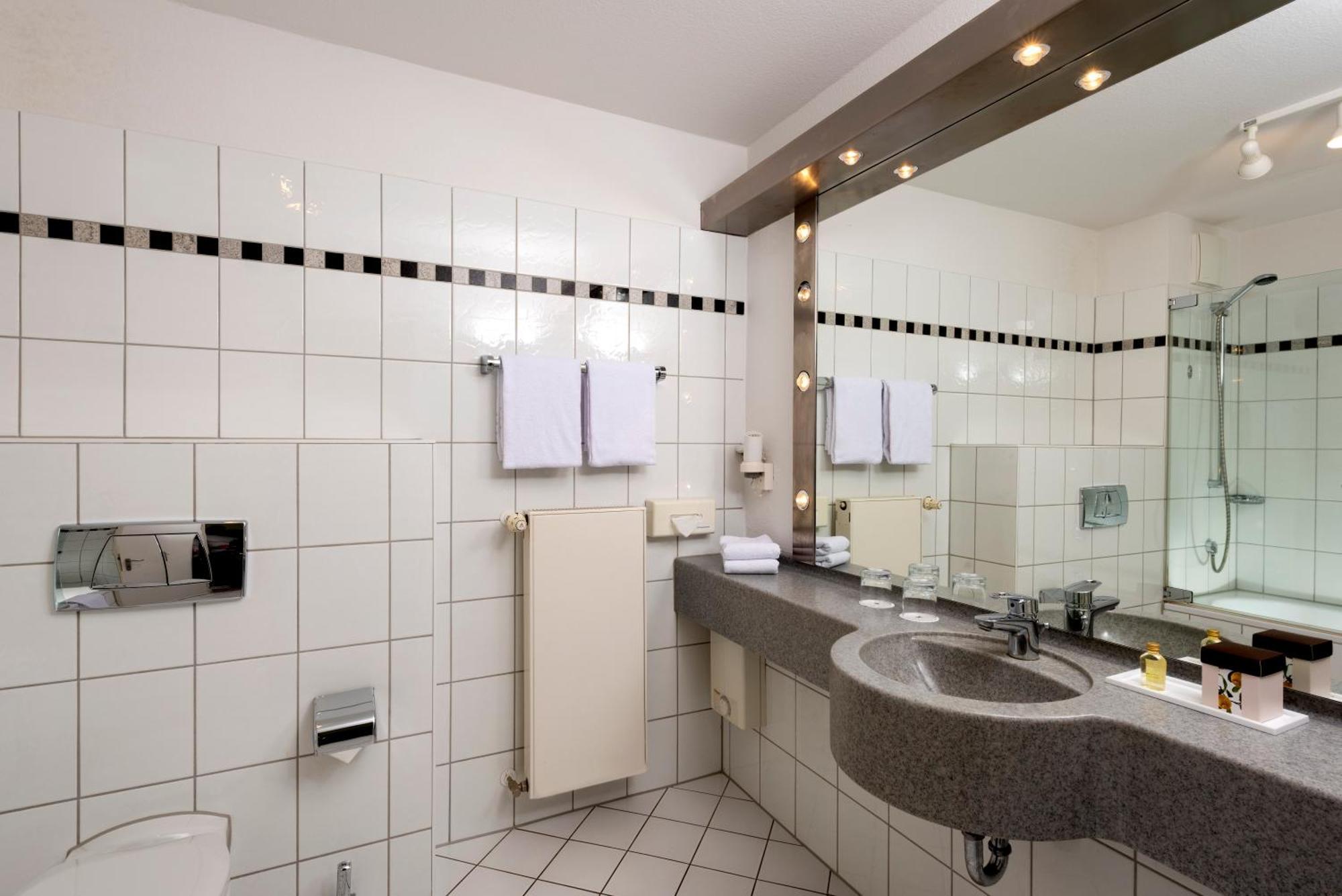 Two-Bedroom Apartment or Holiday Home